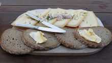 Les différents types de trancheuses électriques : quelles sont les différences entre la trancheuse à viande, la trancheuse à jambon, la trancheuse à fromage?